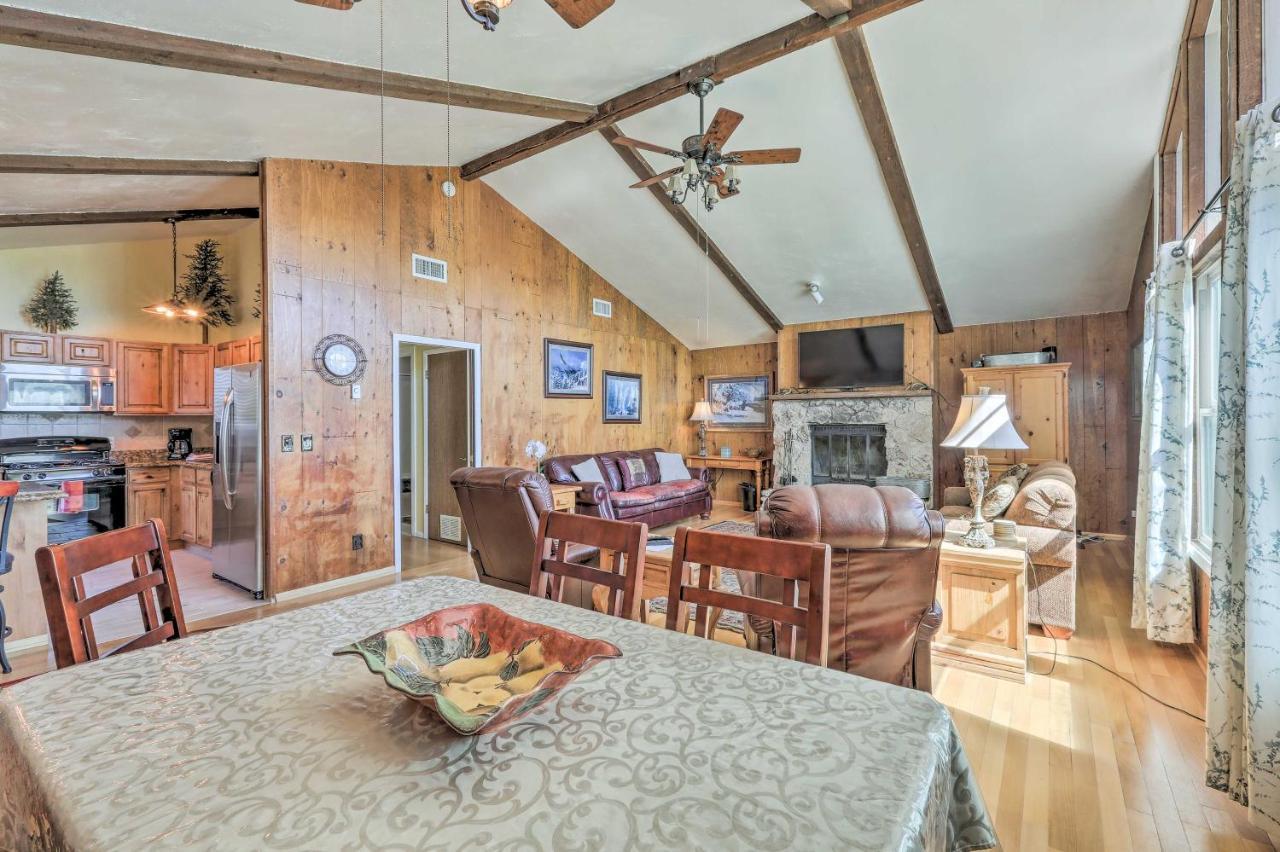 Flagstaff Townhome - Walk To Country Club And Pools! Esterno foto