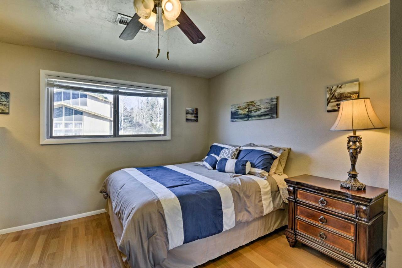 Flagstaff Townhome - Walk To Country Club And Pools! Esterno foto
